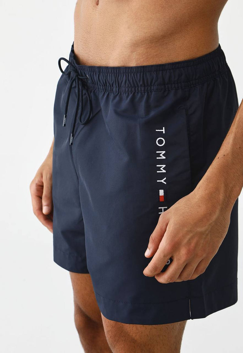 Bermuda Água Tommy Hilfiger Reta Logo Azul Marinho